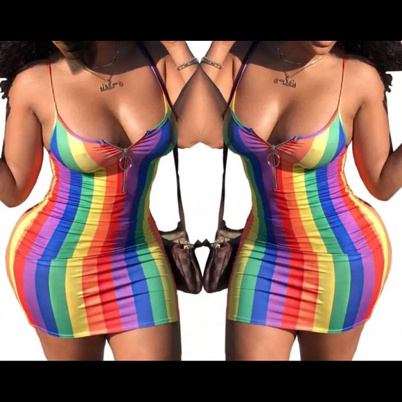 Rainbow color dress - Picture 3 of 5